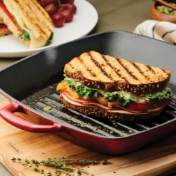 Bestow 11 in Enameled Cast-Iron Grill Pan - Gradated Red