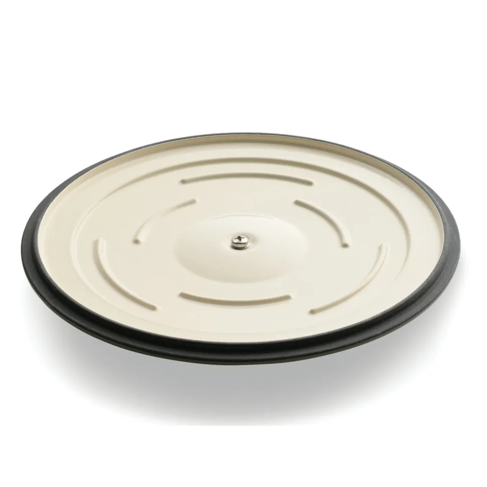 7 Quart Fluted Enameled Cast Iron Dutch Oven