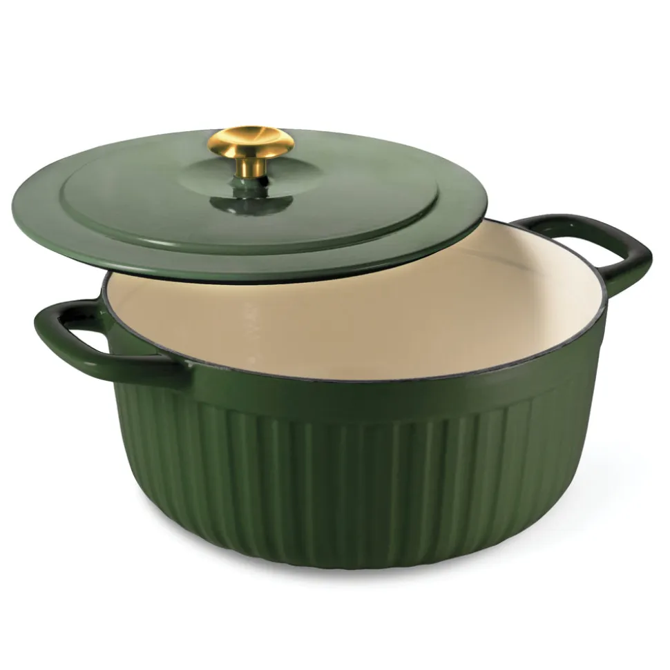 7 Quart Fluted Enameled Cast Iron Dutch Oven