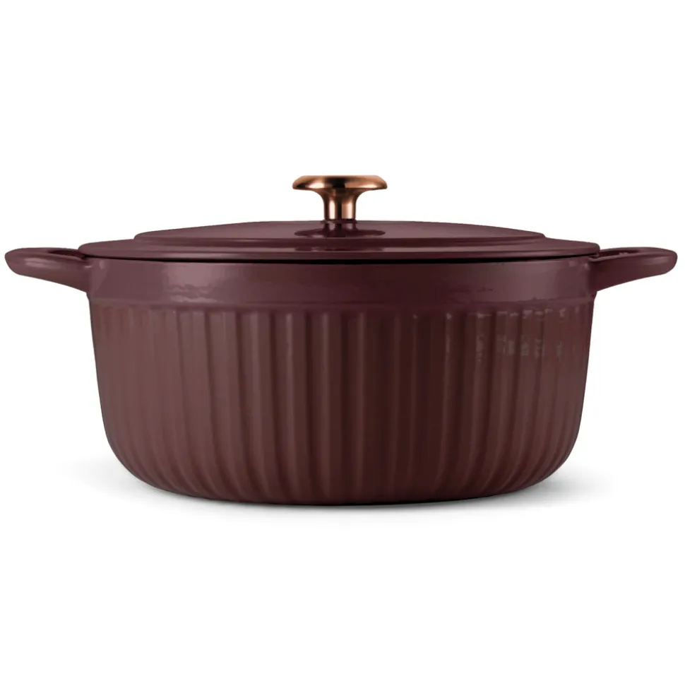 7 Quart Fluted Enameled Cast Iron Dutch Oven