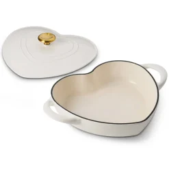 3 Quart Heart Shape Enameled Cast Iron Dutch Oven