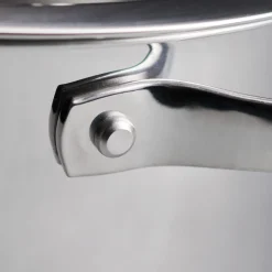 Tempo 6 Quart Tri-Ply Base Stainless Steel Covered Braiser